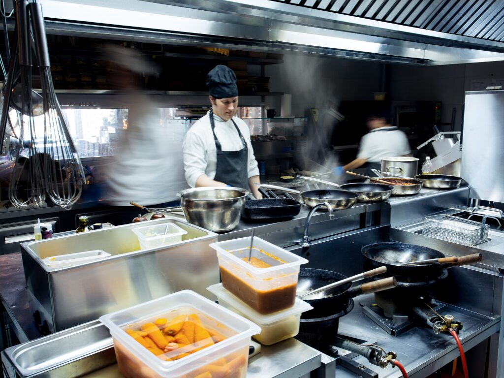 Here’s our complete guide to restaurant equipment financing and how to fund the equipment your restaurant needs to operate smoothly.